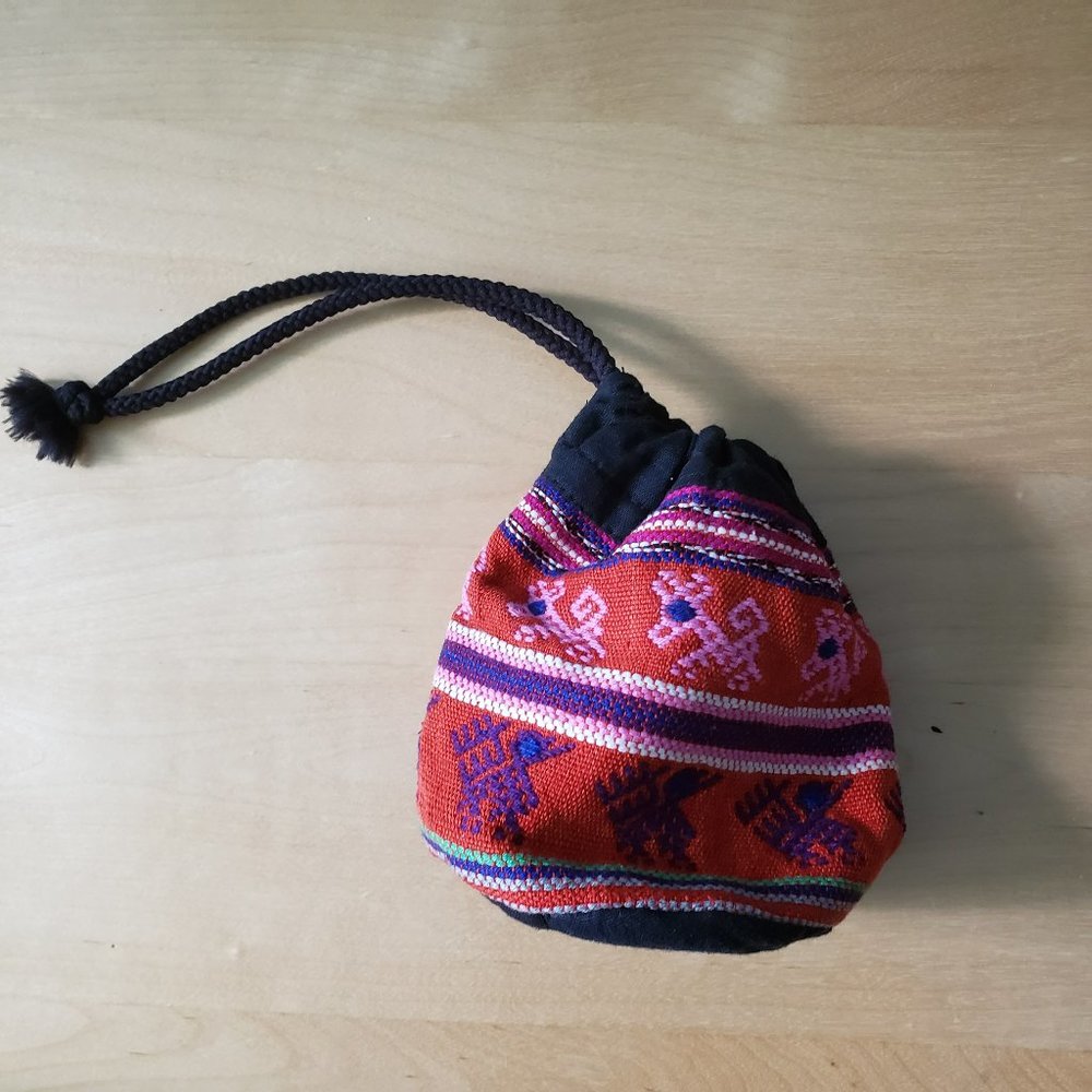 (NWOT) Handmade Peruvian Details Embroidered Drawstring Pouch/ Handbag